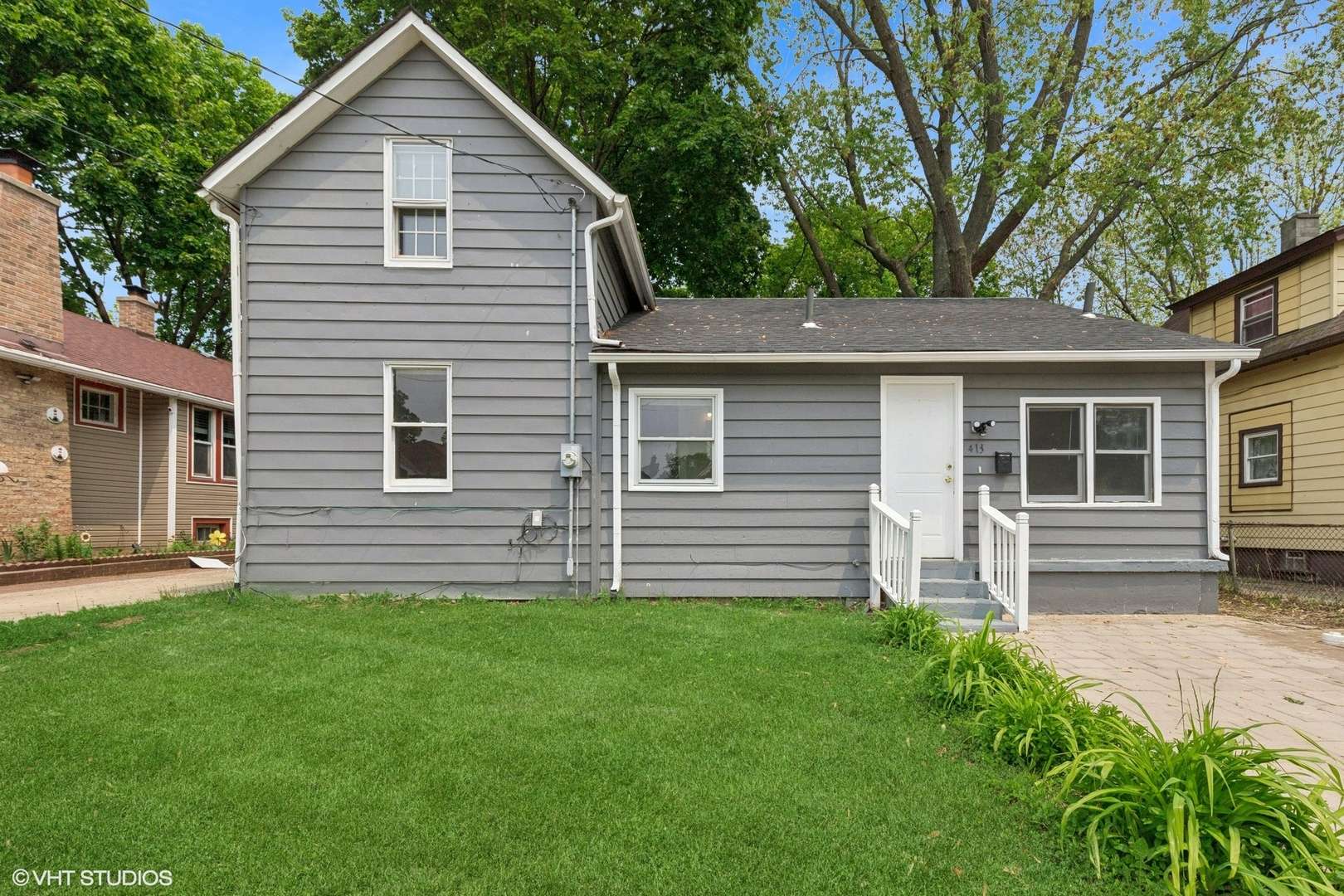 Waukegan, IL 60085,413 N Poplar ST
