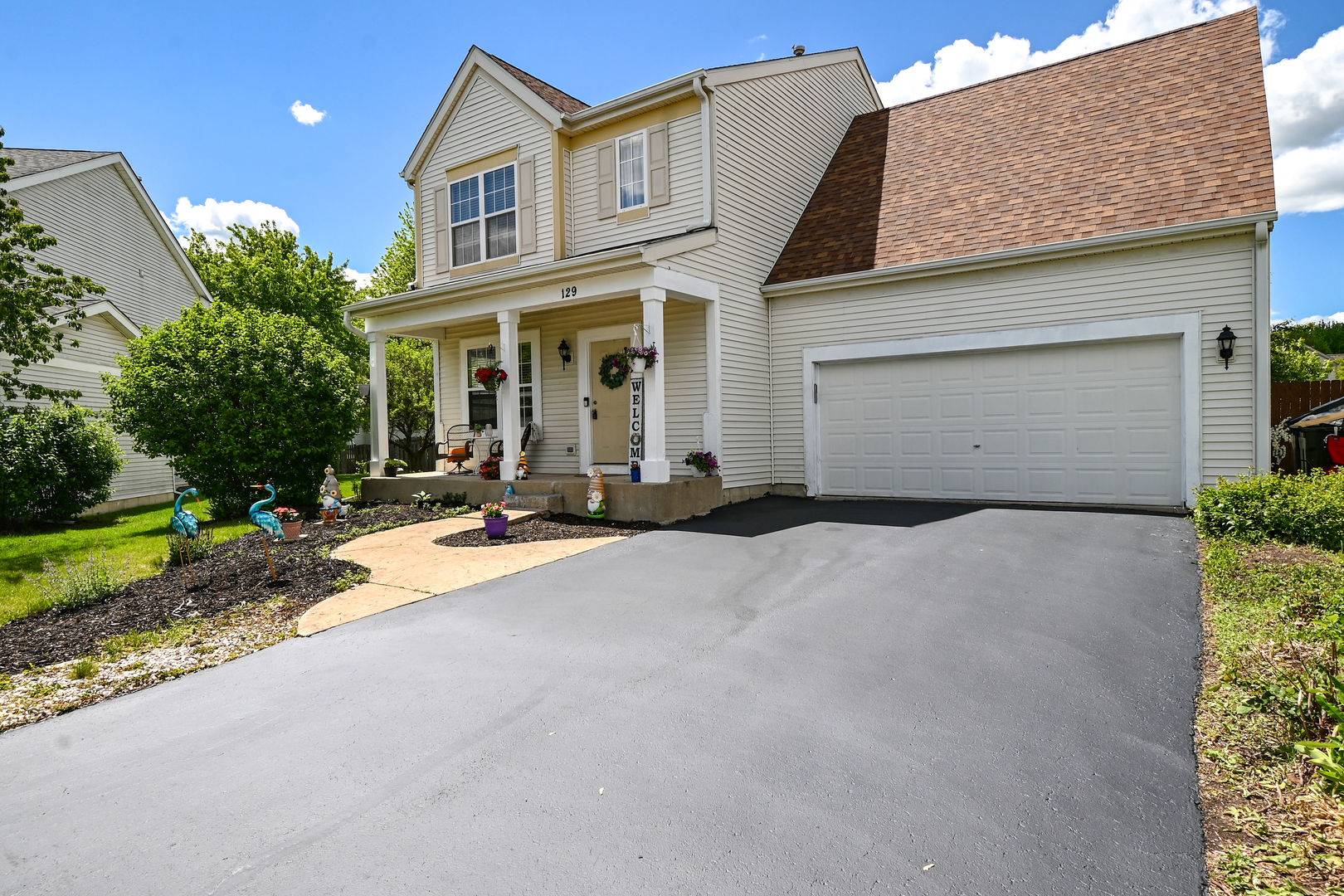 Round Lake, IL 60073,129 W HAMPTON CT