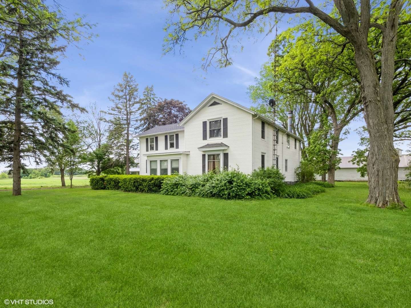 Poplar Grove, IL 61065,18528 Poplar Grove RD