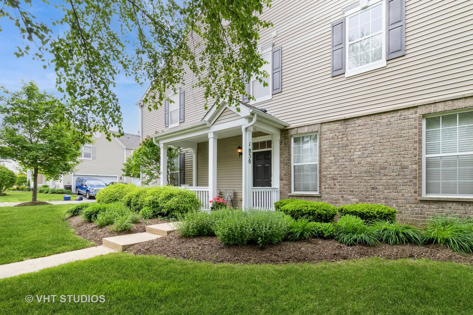 Woodstock, IL 60098,1830 Powers RD
