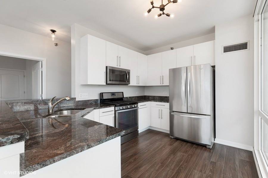 Chicago, IL 60654,757 N Orleans ST #1509