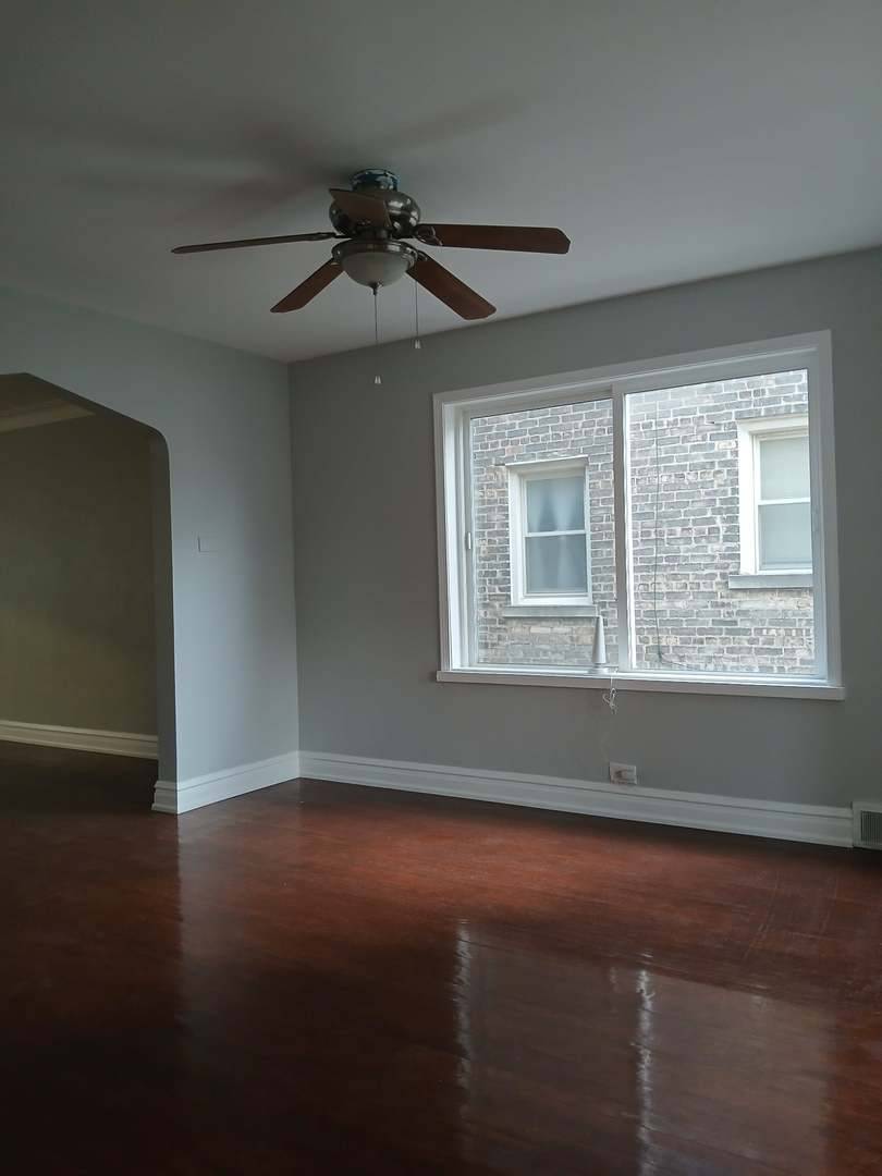 Chicago, IL 60620,1752 W 83rd ST