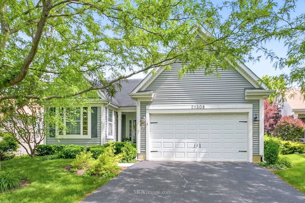 Crest Hill, IL 60403,21308 Brush Lake DR