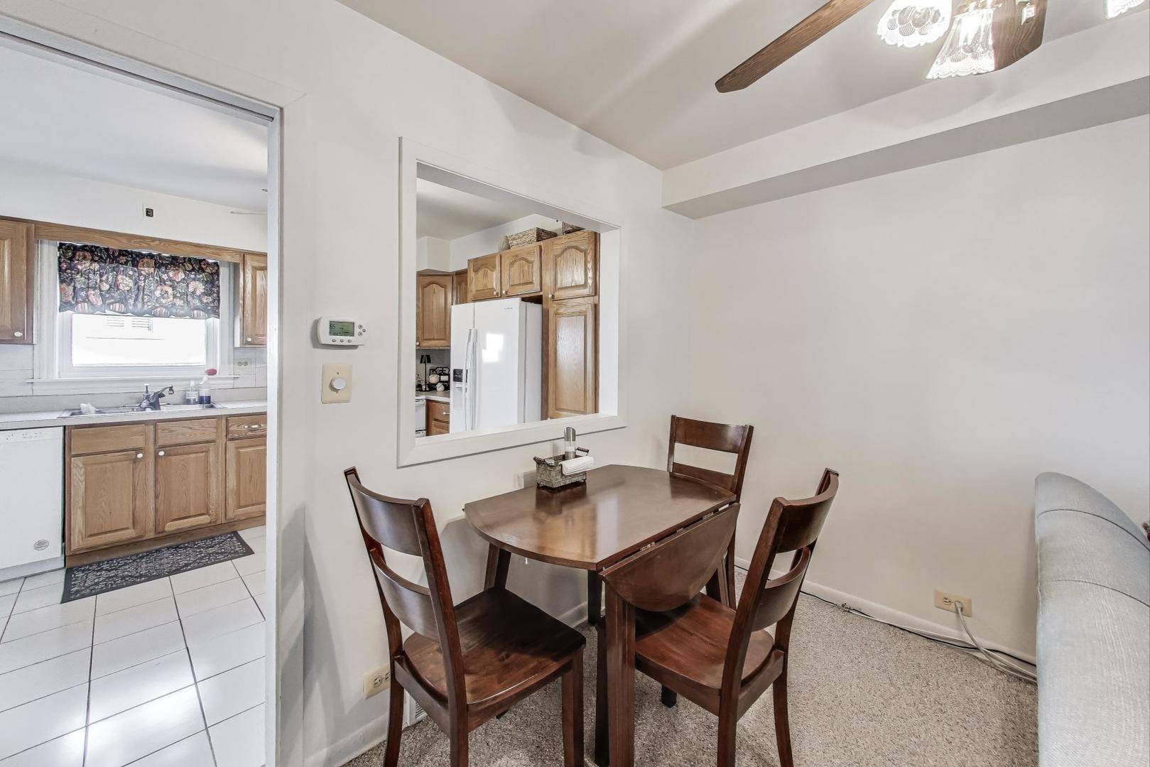 Park Ridge, IL 60068,311 S Vine AVE #C