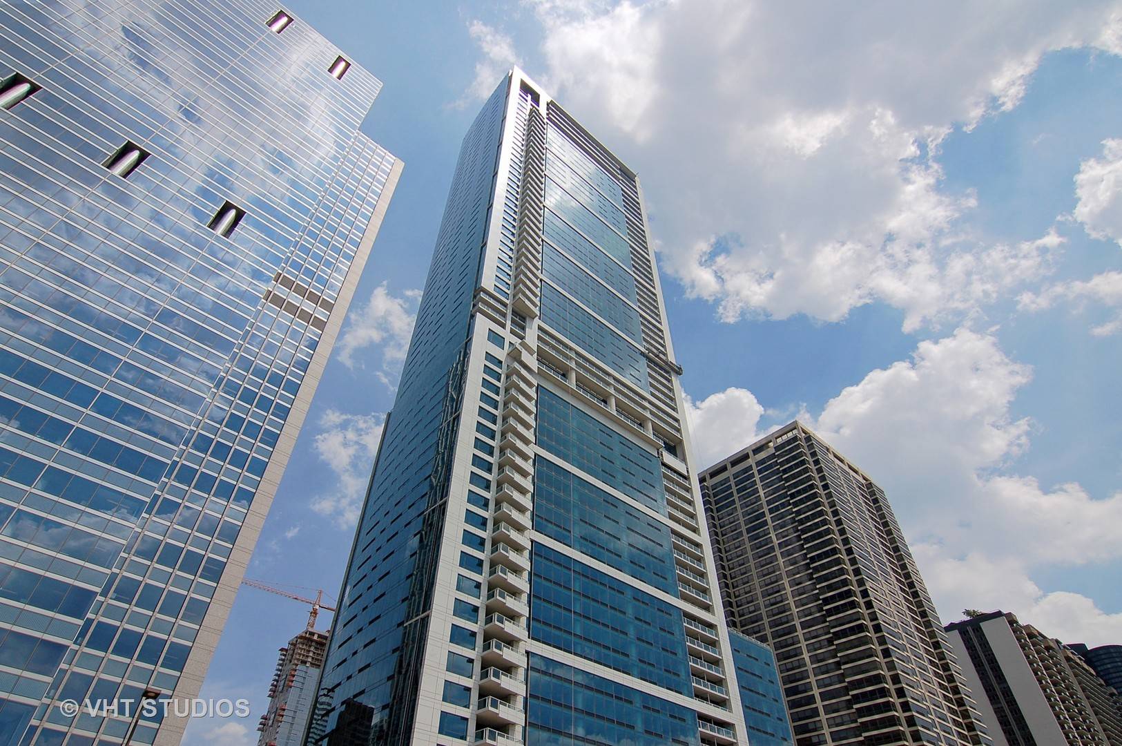 Chicago, IL 60601,340 E RANDOLPH ST #705