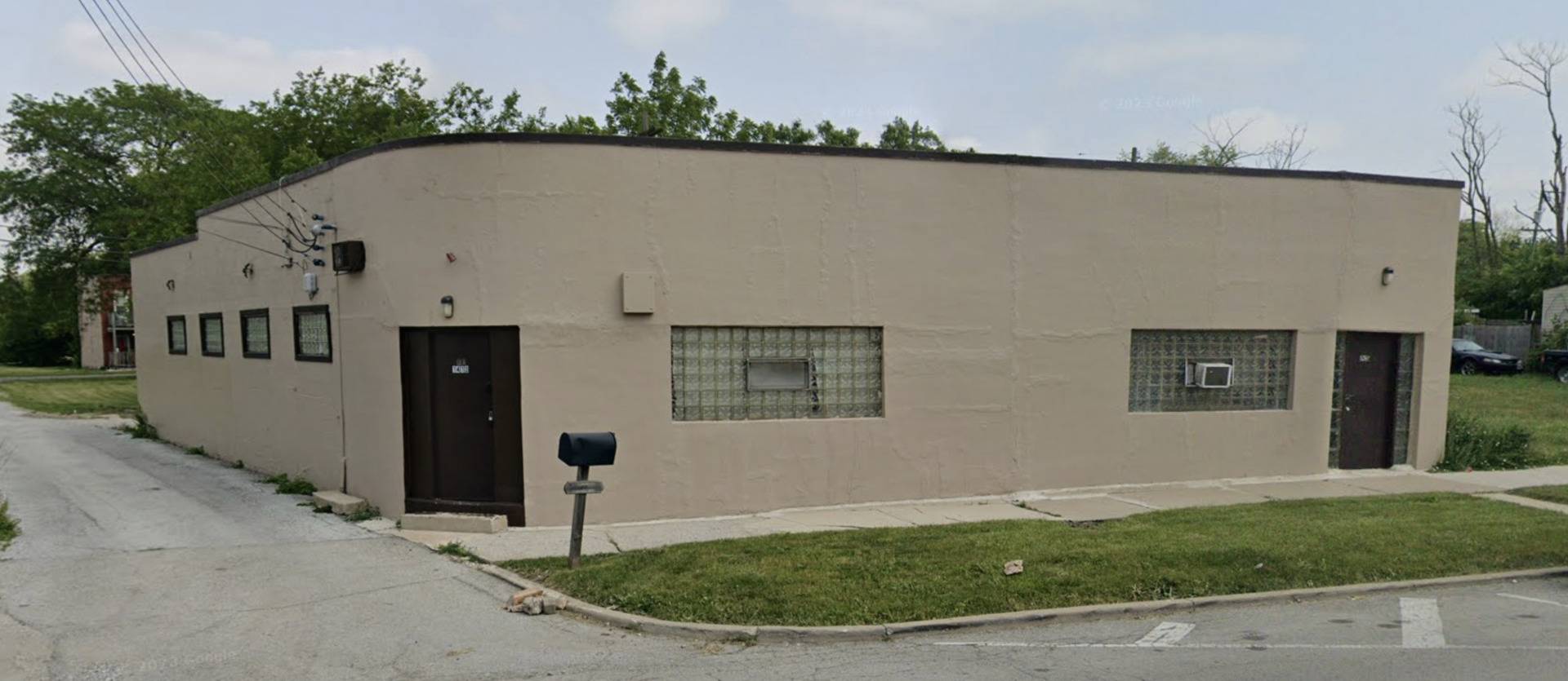 Chicago Heights, IL 60411,1413 E End AVE