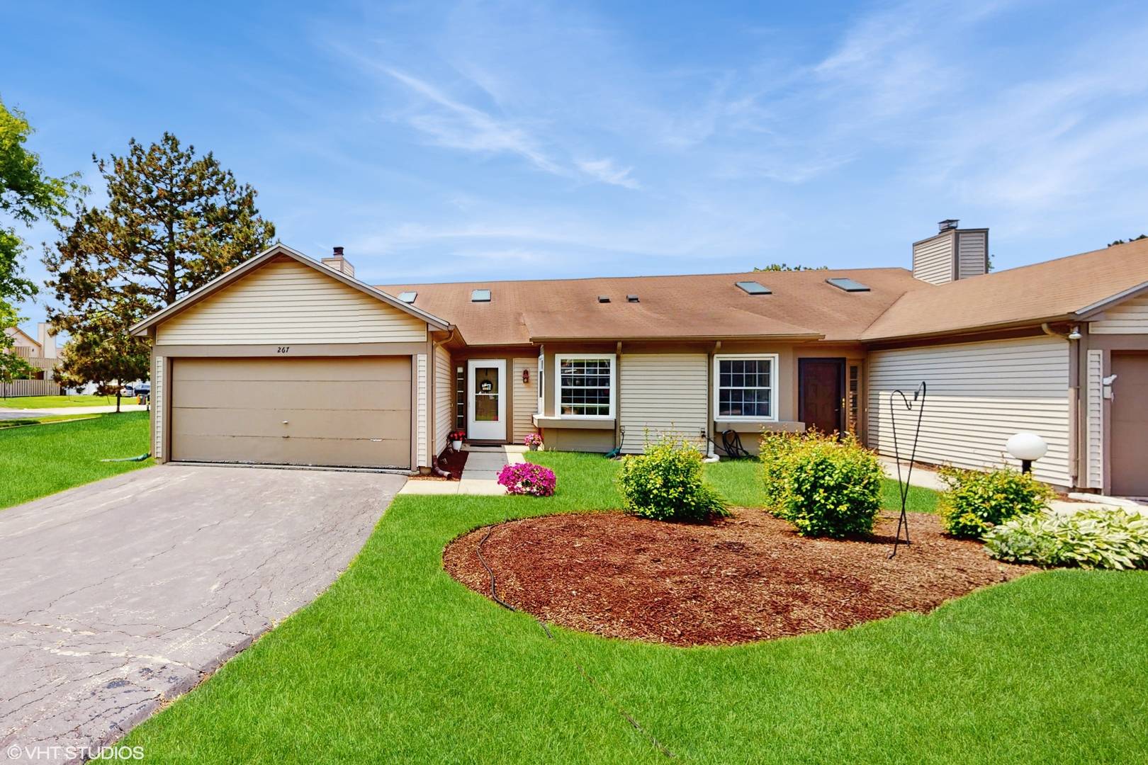 Streamwood, IL 60107,267 Juniper CIR