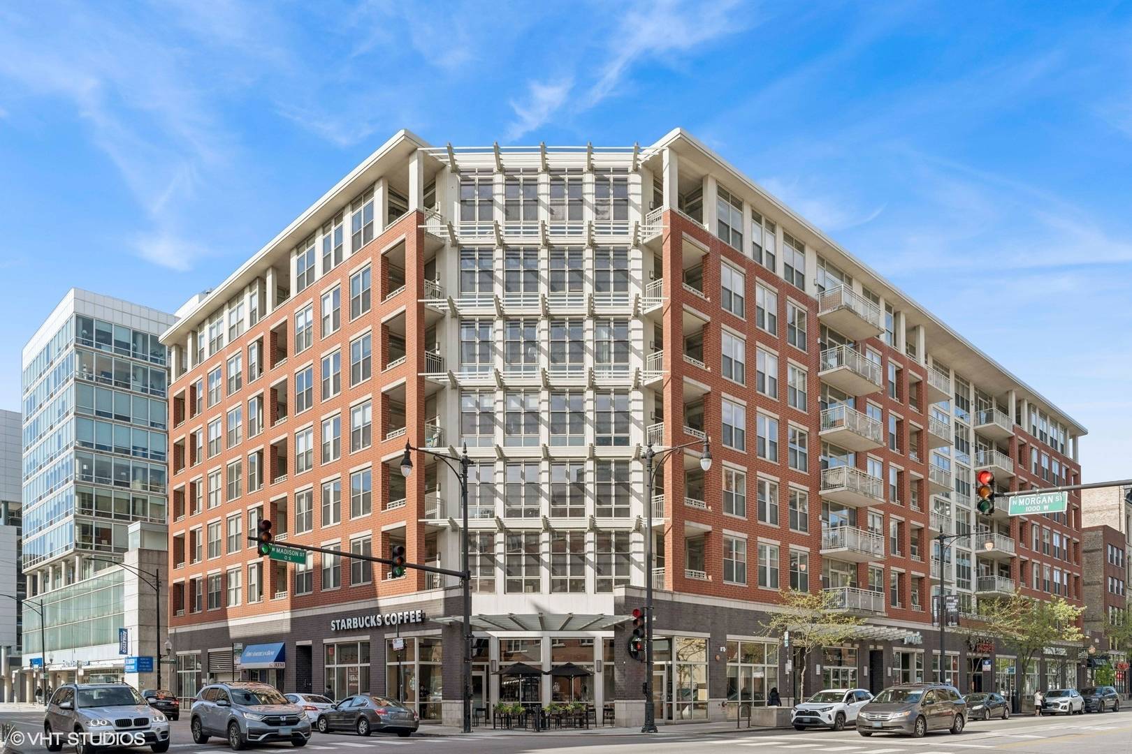 Chicago, IL 60607,1001 W Madison ST #211