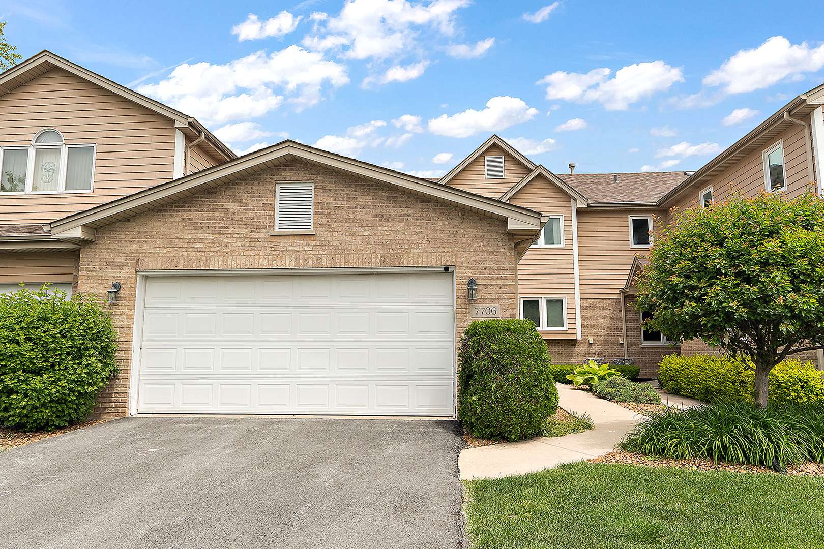 Tinley Park, IL 60487,7706 Northfield LN