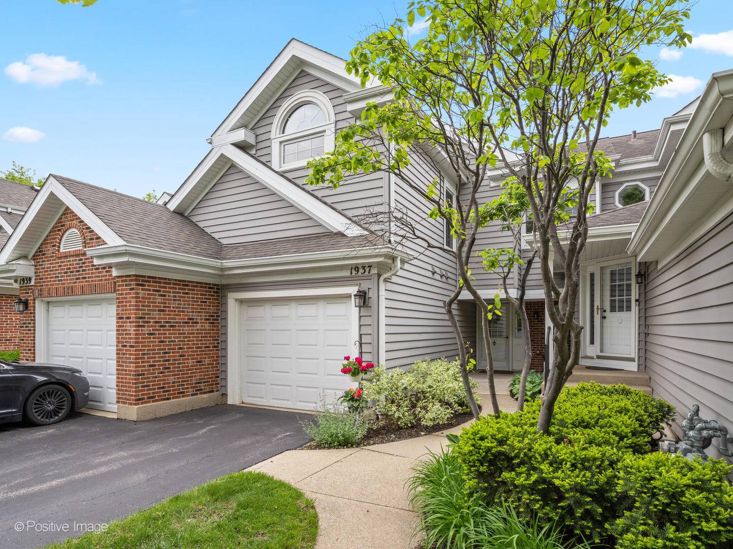 Arlington Heights, IL 60004,1937 N Coldspring RD