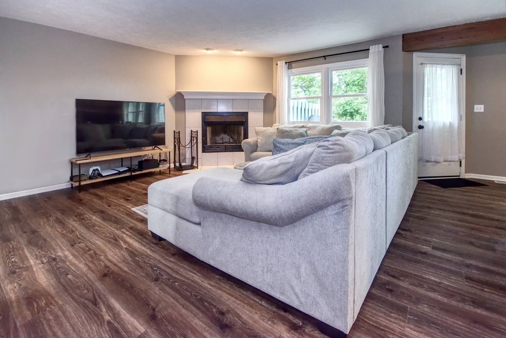 Crest Hill, IL 60403,2516 Tulip LN
