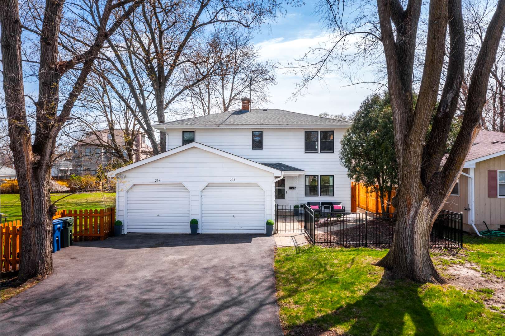 Naperville, IL 60540,206 - 208 N Fremont ST
