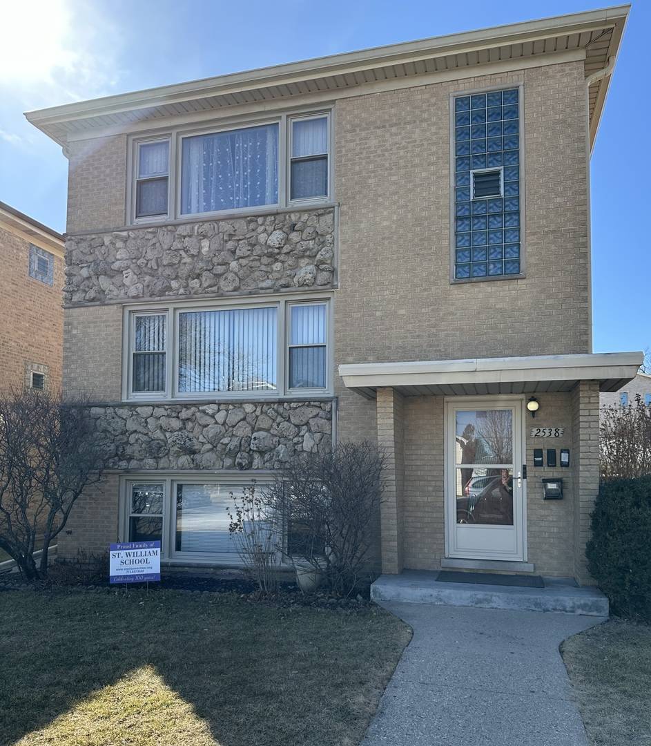 Elmwood Park, IL 60707,2538 N 75th AVE #1