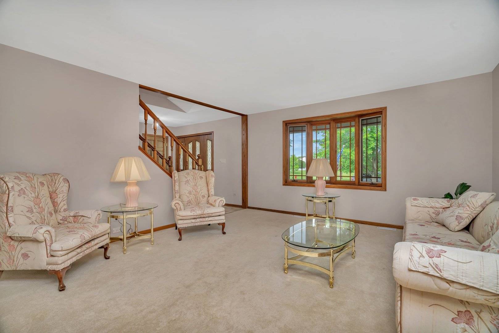 Hoffman Estates, IL 60169,910 N Dovington DR