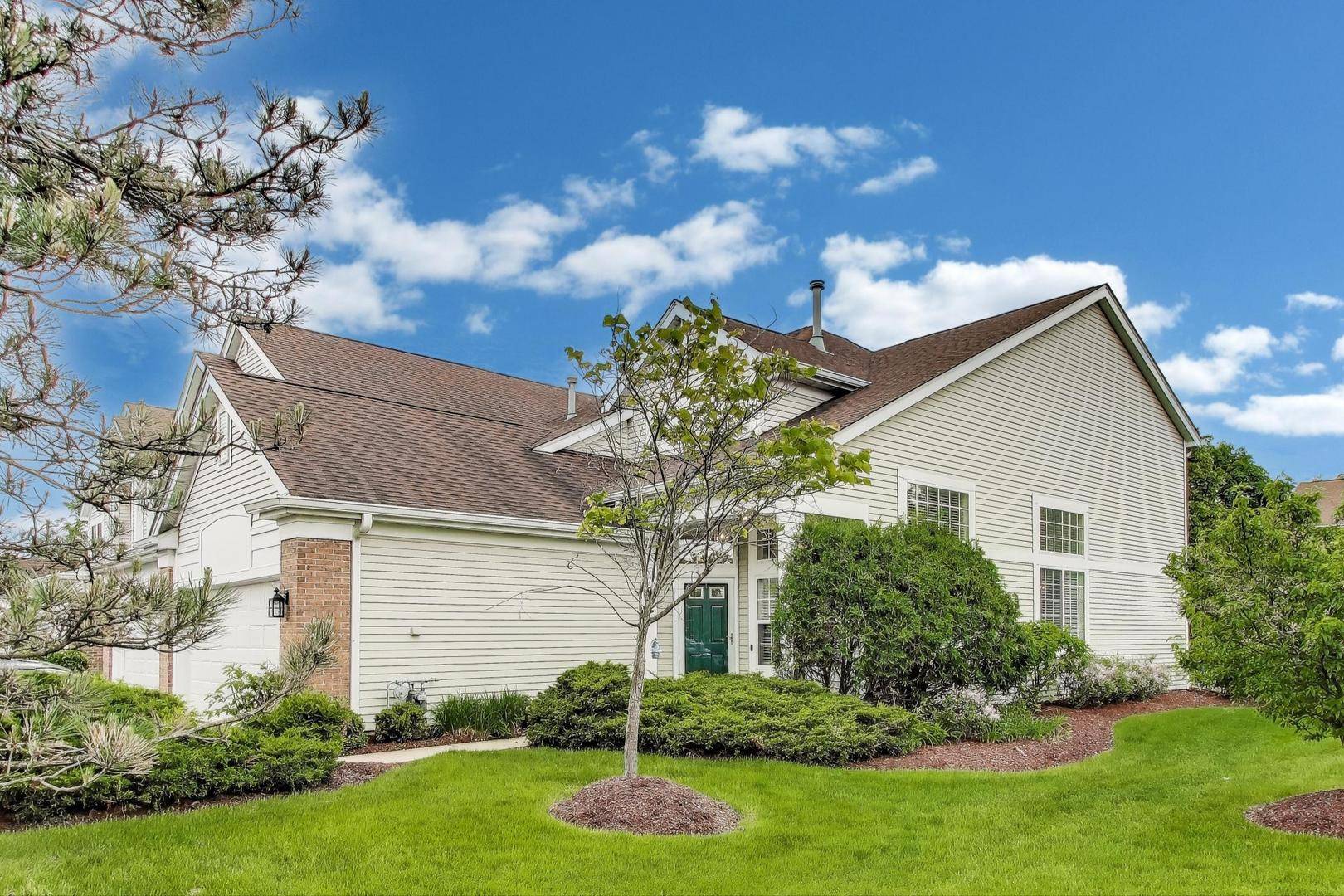 Warrenville, IL 60555,31905 Millard CIR