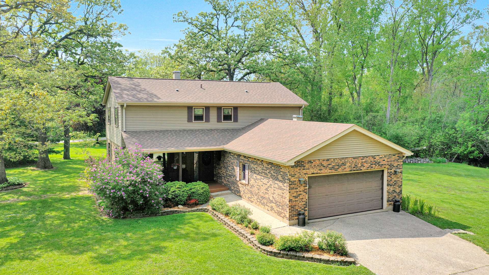 Woodstock, IL 60098,14706 Emery LN