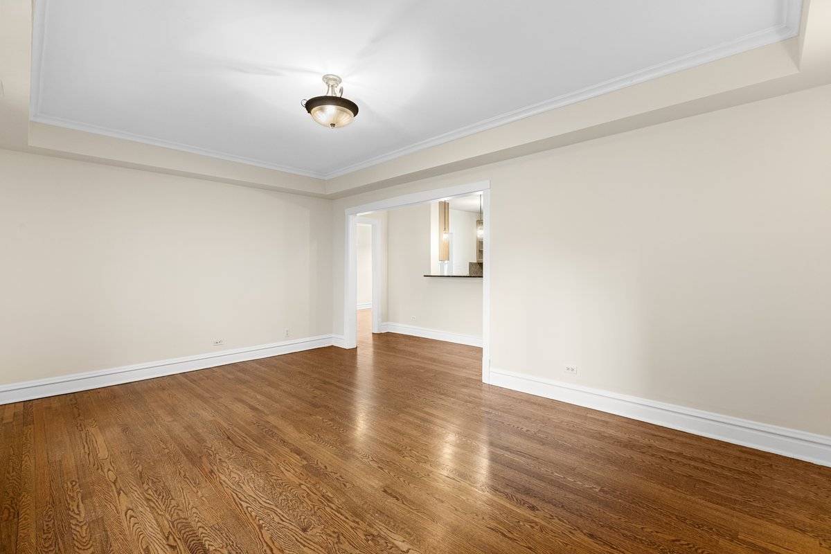 Oak Park, IL 60302,619 Washington BLVD #1E
