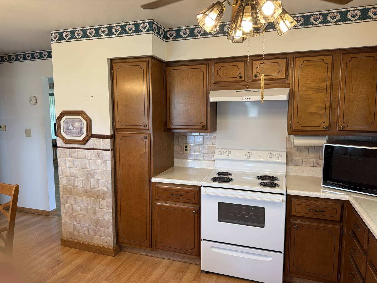 Oglesby, IL 61348,318 Durant ST