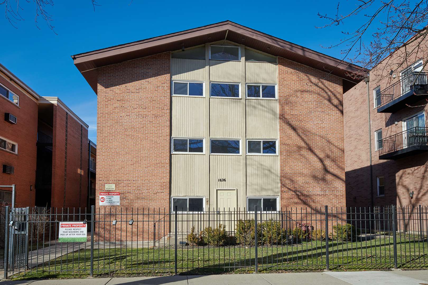 Chicago, IL 60626,1626 W ESTES AVE #2B