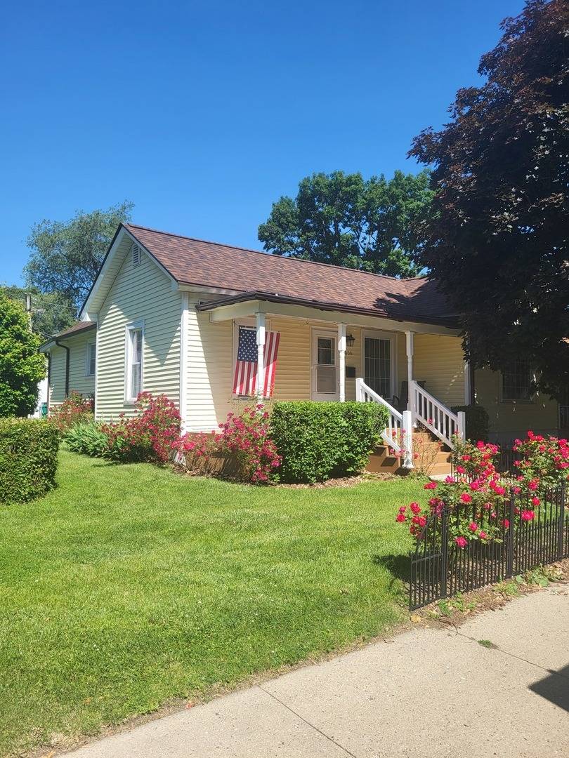 Streator, IL 61364,1006 N Park ST