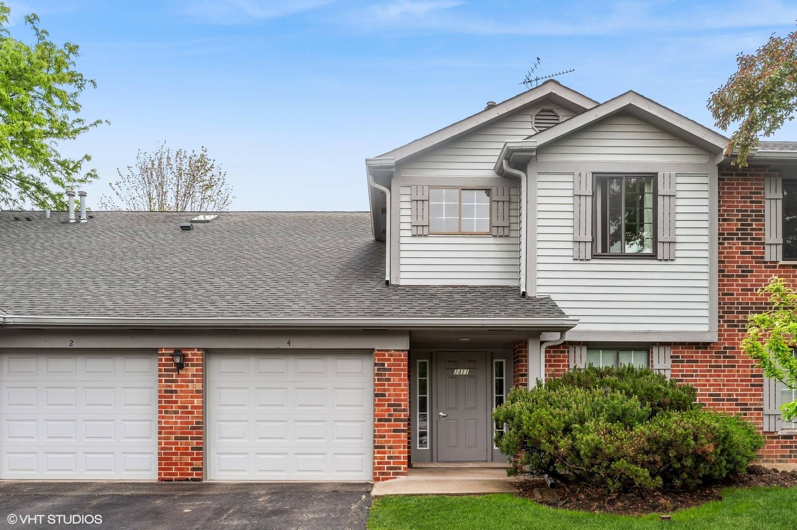 Arlington Heights, IL 60004,1411 W Partridge LN #4