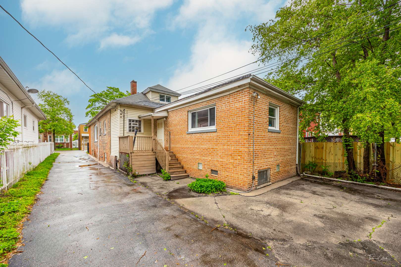 Chicago, IL 60617,8425 S Essex AVE