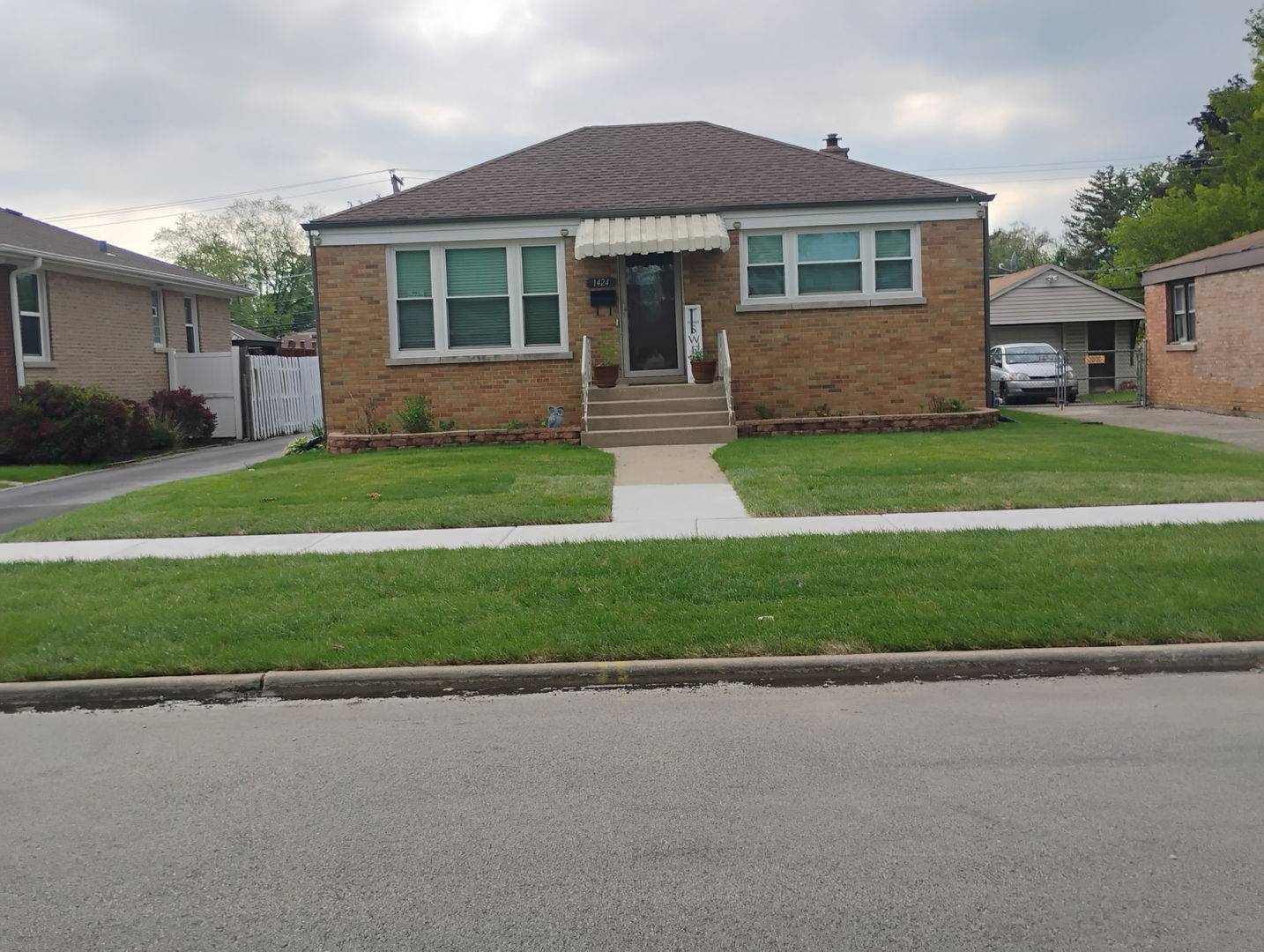 Berkeley, IL 60163,1424 Jerele AVE