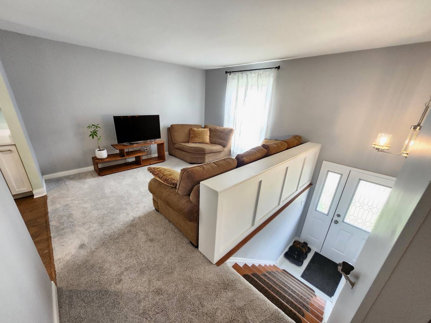 Bartlett, IL 60103,271 E Cleburne AVE
