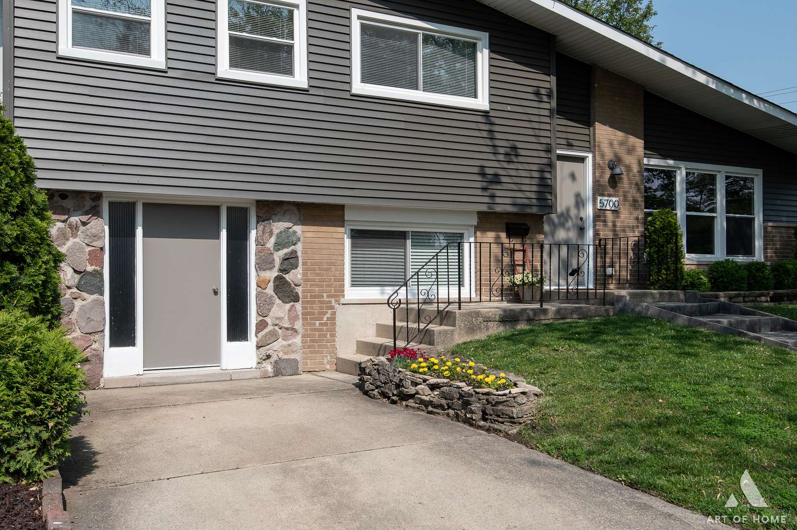Oak Forest, IL 60452,5700 Grange AVE