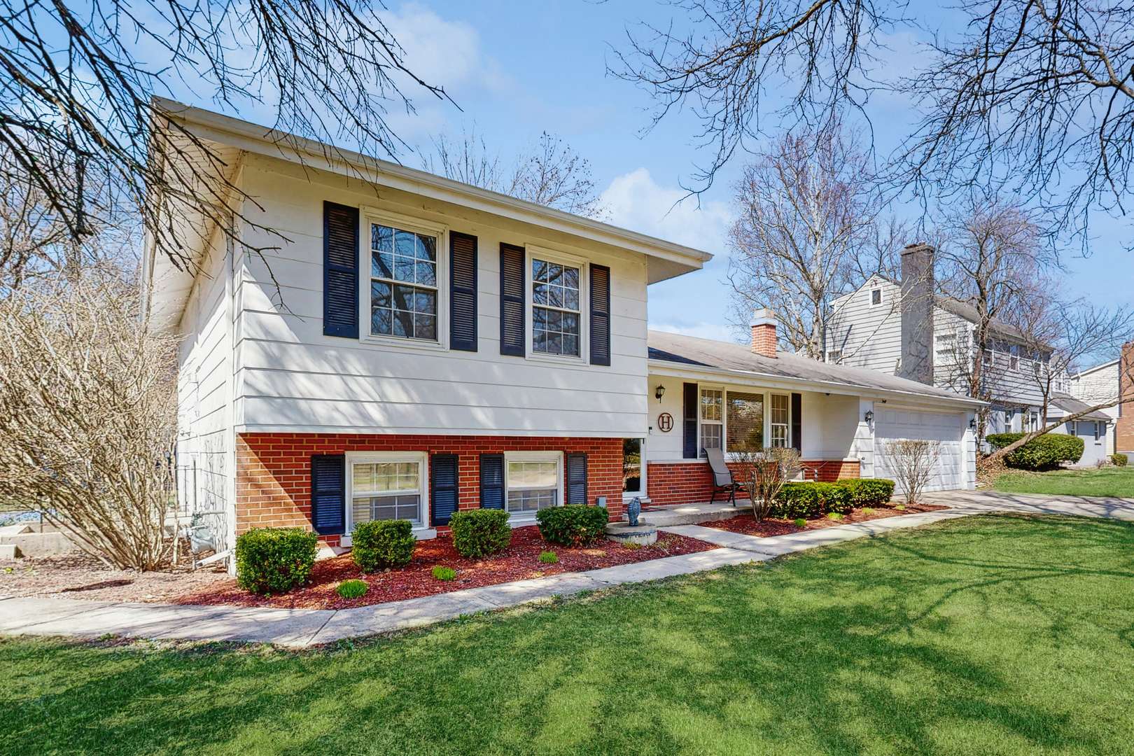 Wheaton, IL 60189,1S550 Hawthorne LN