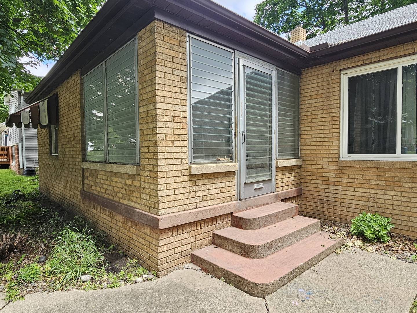 Pontiac, IL 61764,1212 N Mill ST