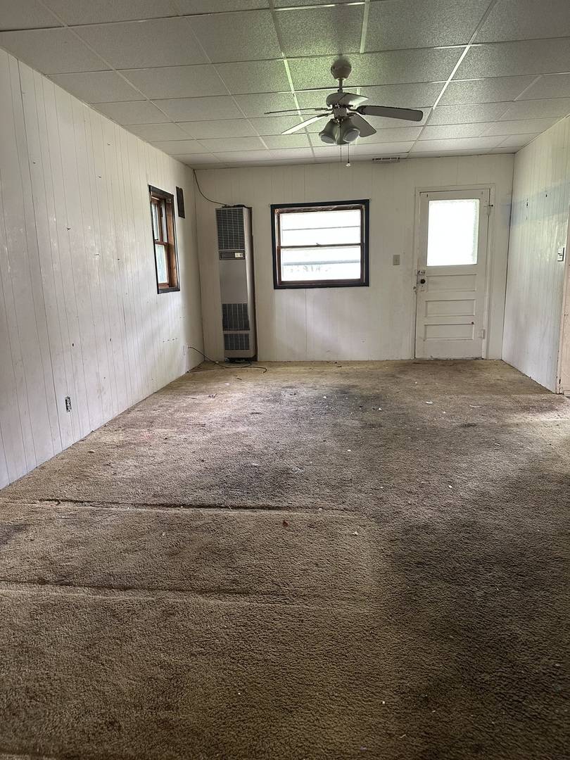 Arcola, IL 61910,415 W Main ST