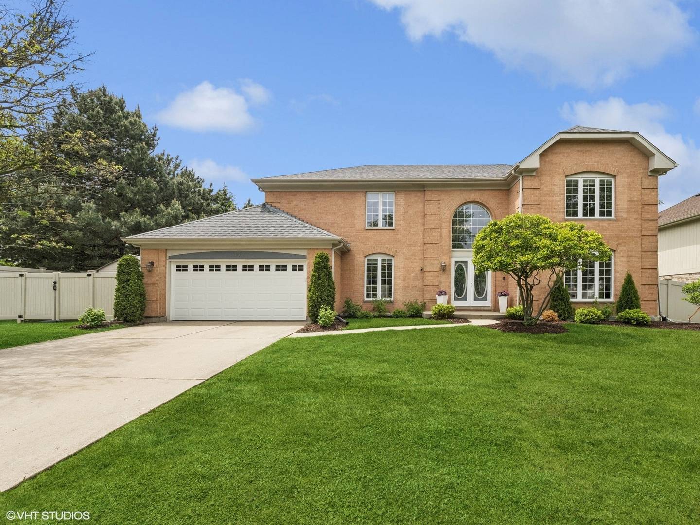 Glenview, IL 60025,1002 Elmdale RD