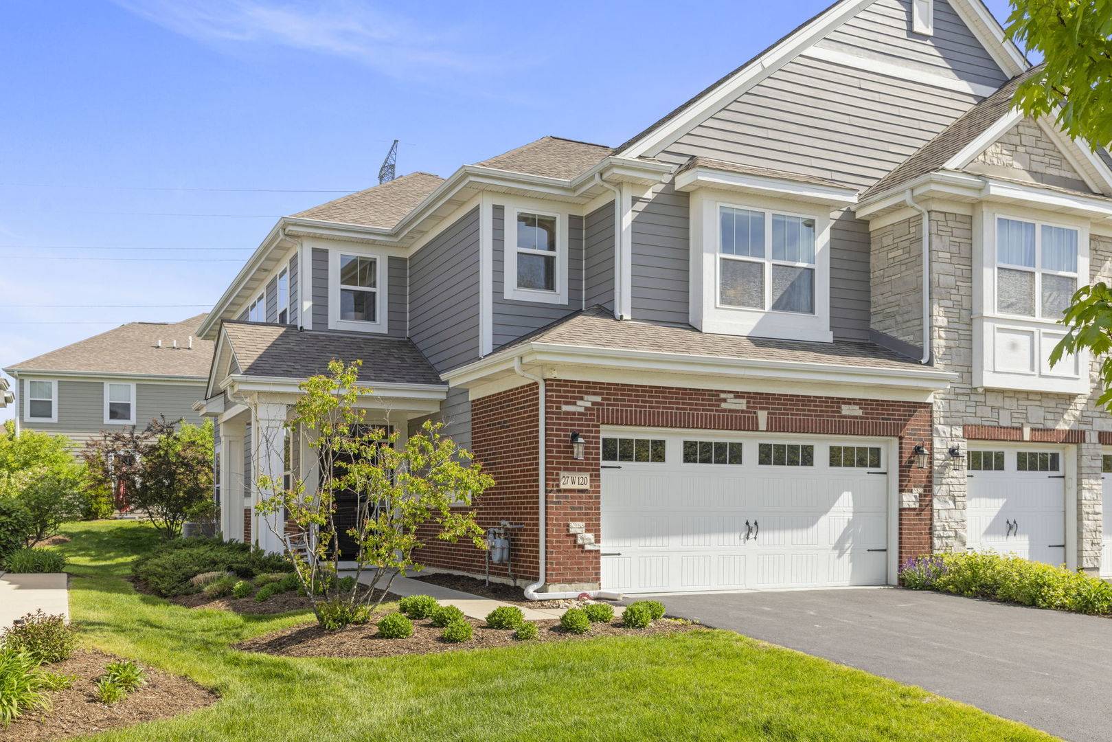 Winfield, IL 60190,27w120 Timber Creek DR