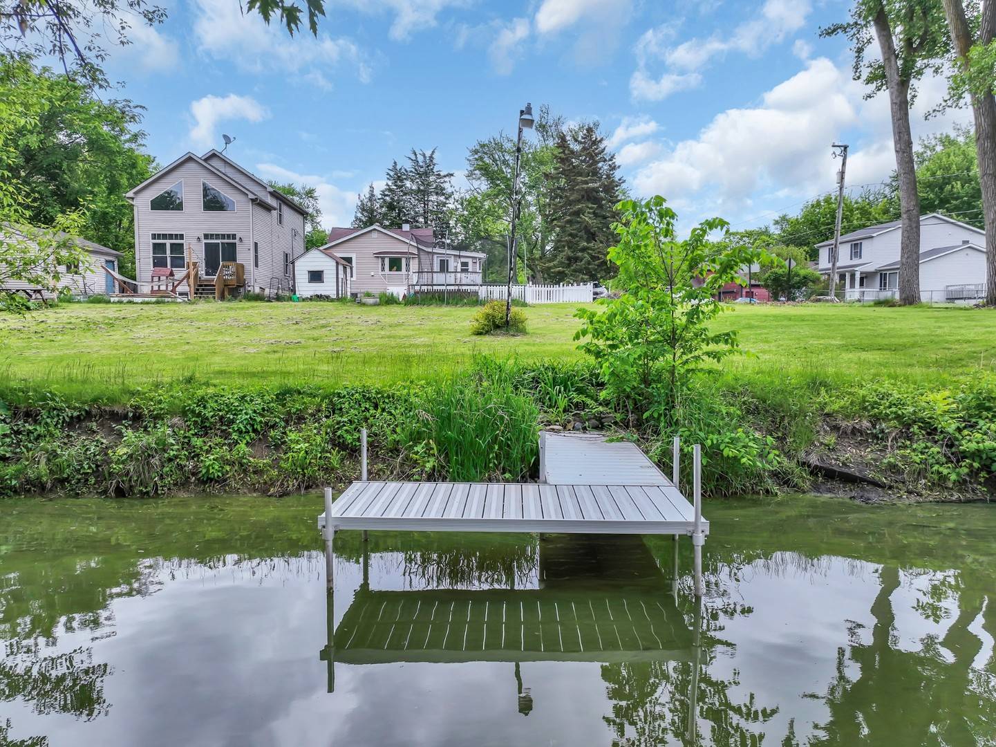 Antioch, IL 60002,41672 N Dot PL