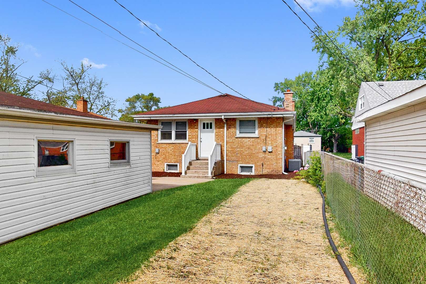 Hillside, IL 60162,521 Buckthorn LN