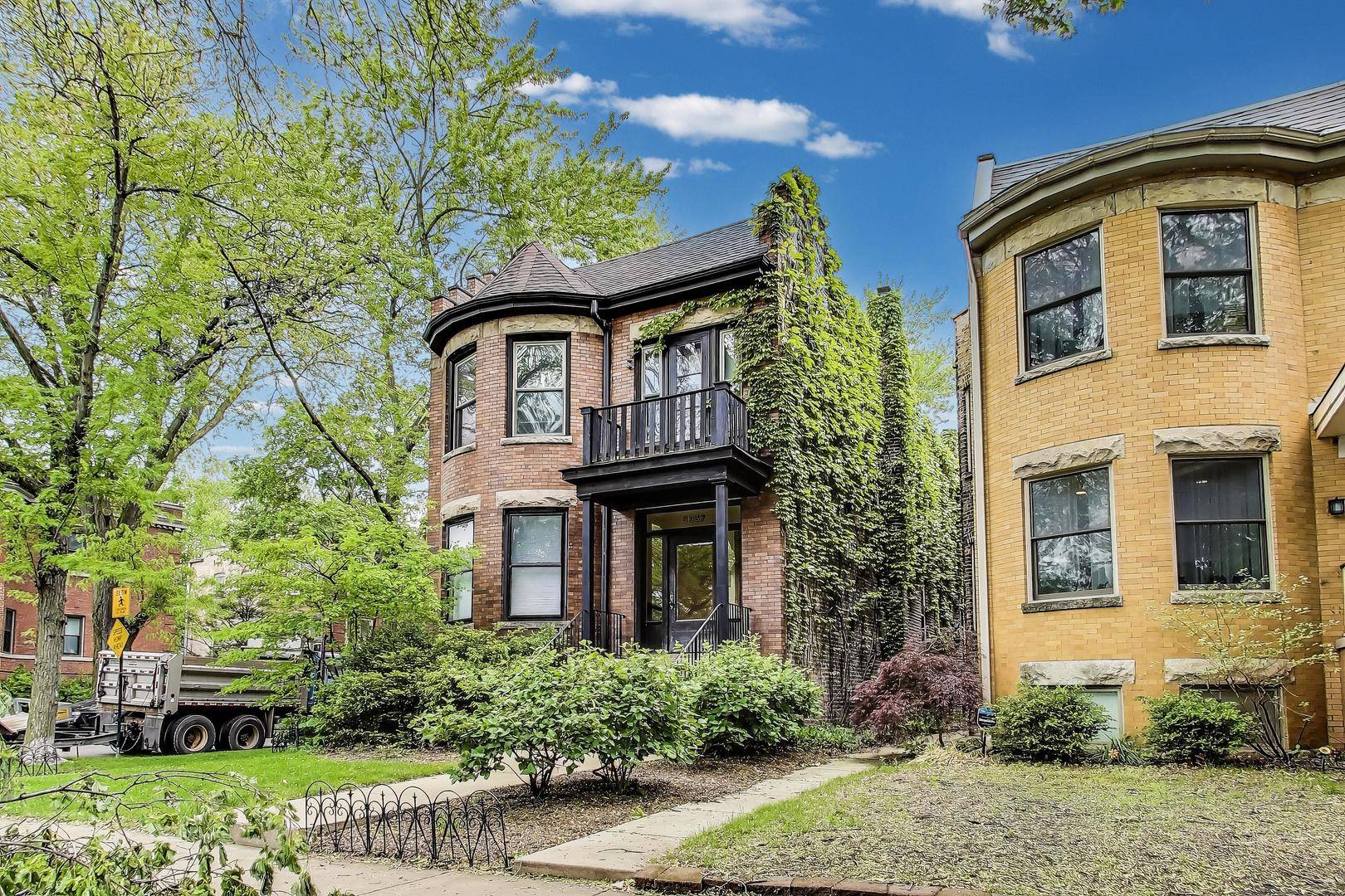 Chicago, IL 60640,5357 N Wayne AVE