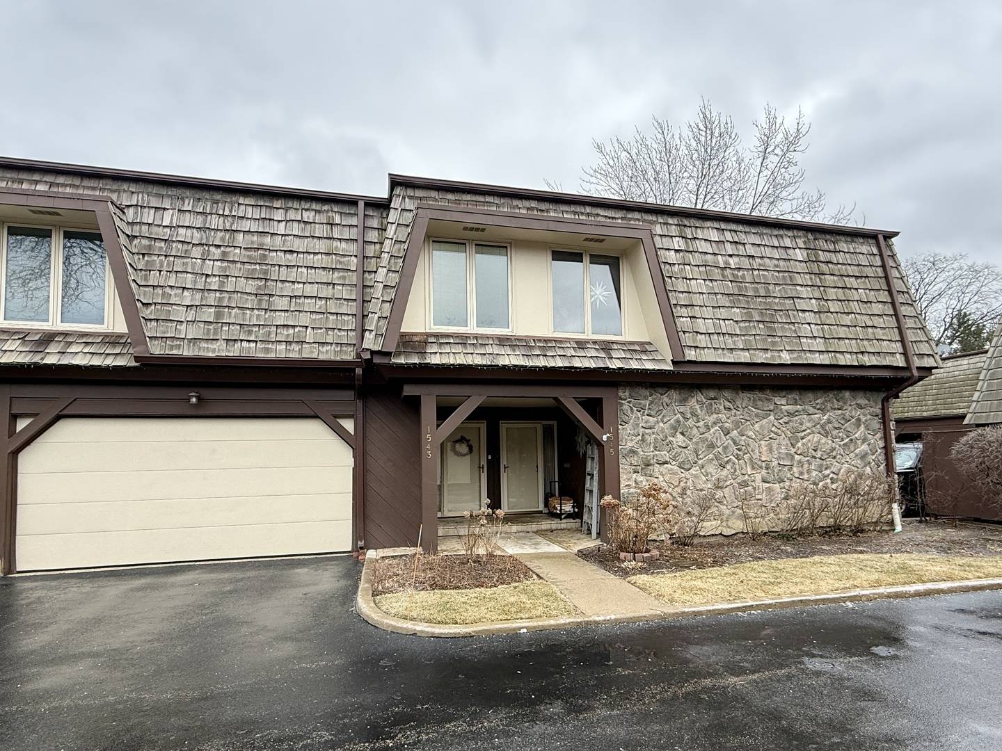 Glenview, IL 60025,1545 Winnetka RD #1545