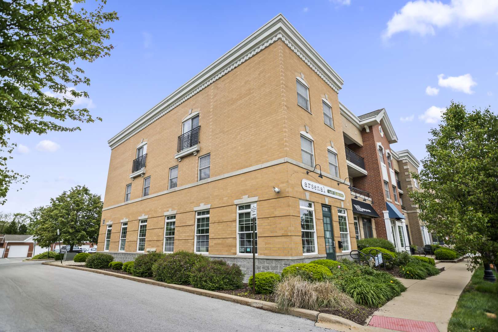 Tinley Park, IL 60477,17212 Oak Park AVE #2SW