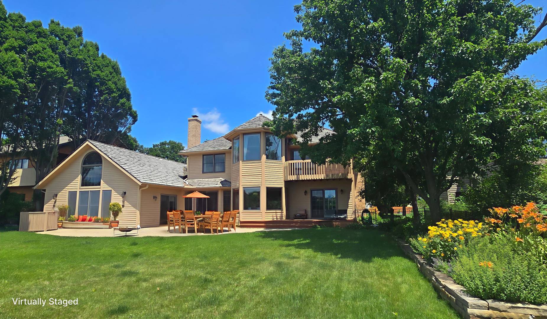 Champaign, IL 61822,2903 Prairie Meadow DR