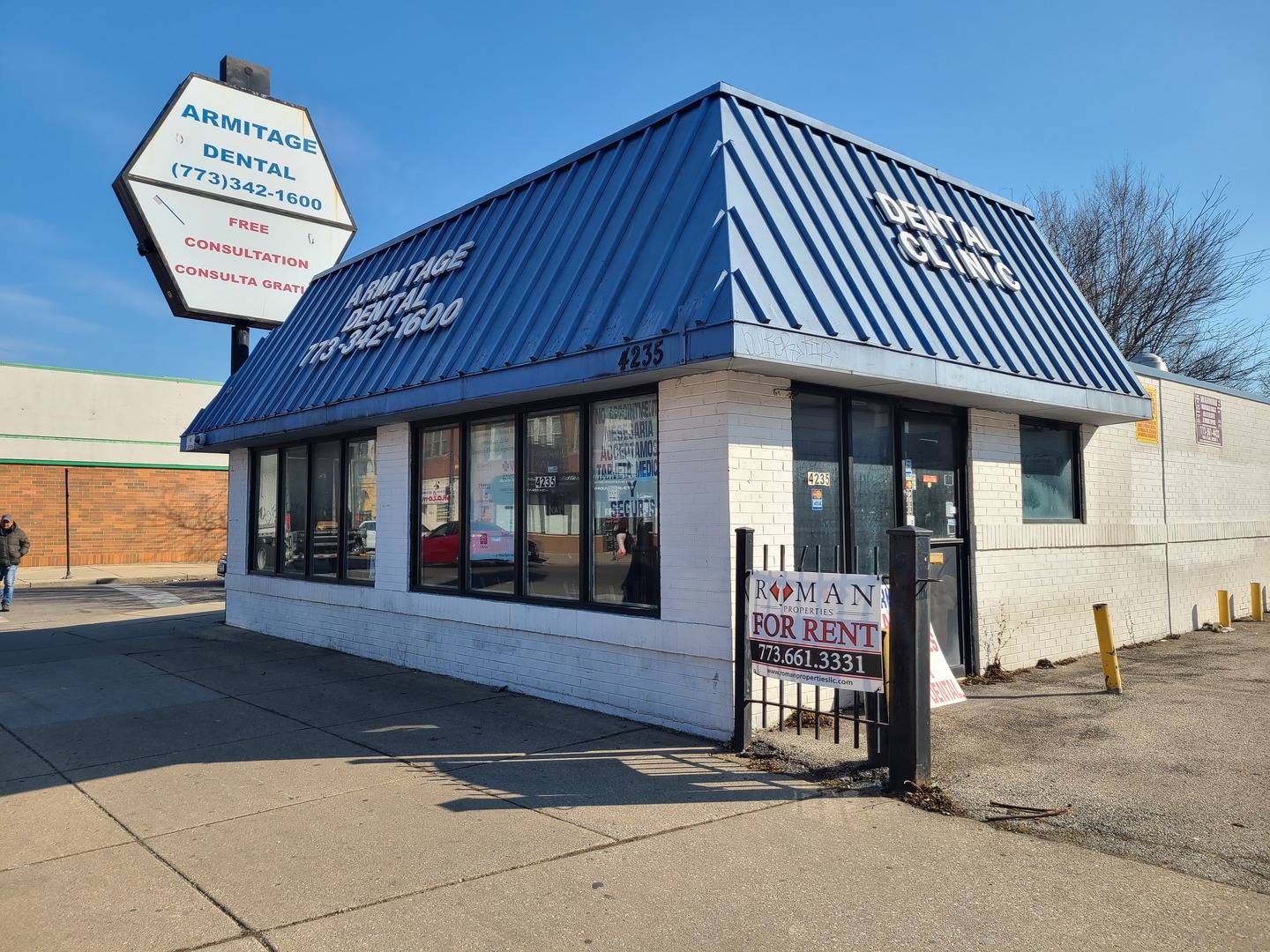 Chicago, IL 60639,4235 W Armitage AVE