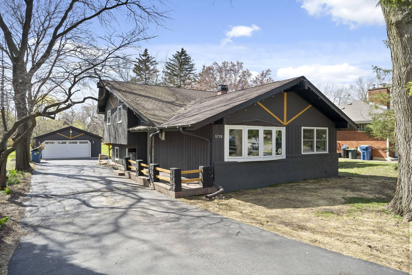 Downers Grove, IL 60516,5728 Main ST