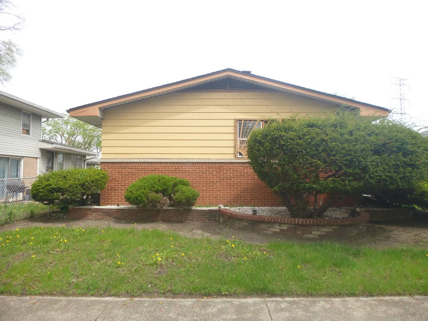 Chicago, IL 60643,950 W 114th PL