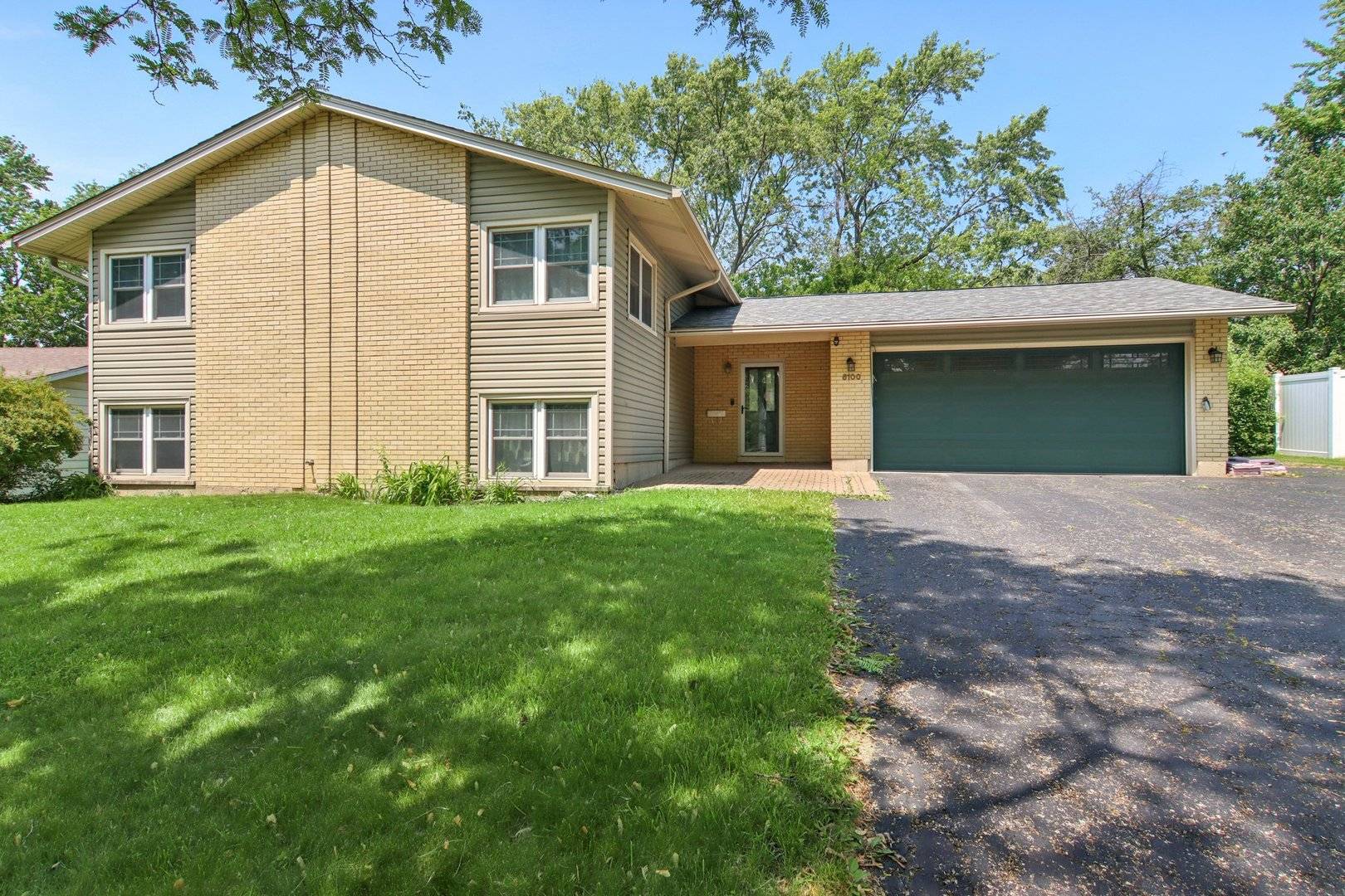 Woodridge, IL 60517,6100 Ridgeway DR
