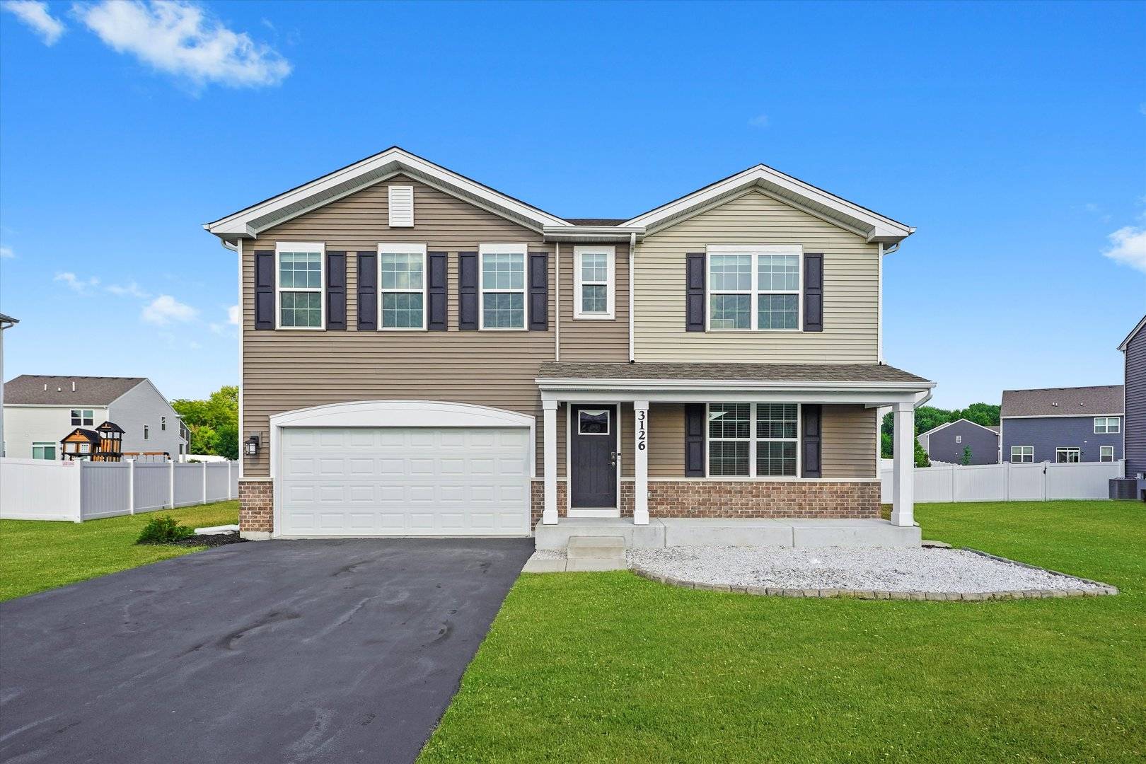 Yorkville, IL 60560,3126 Matlock DR