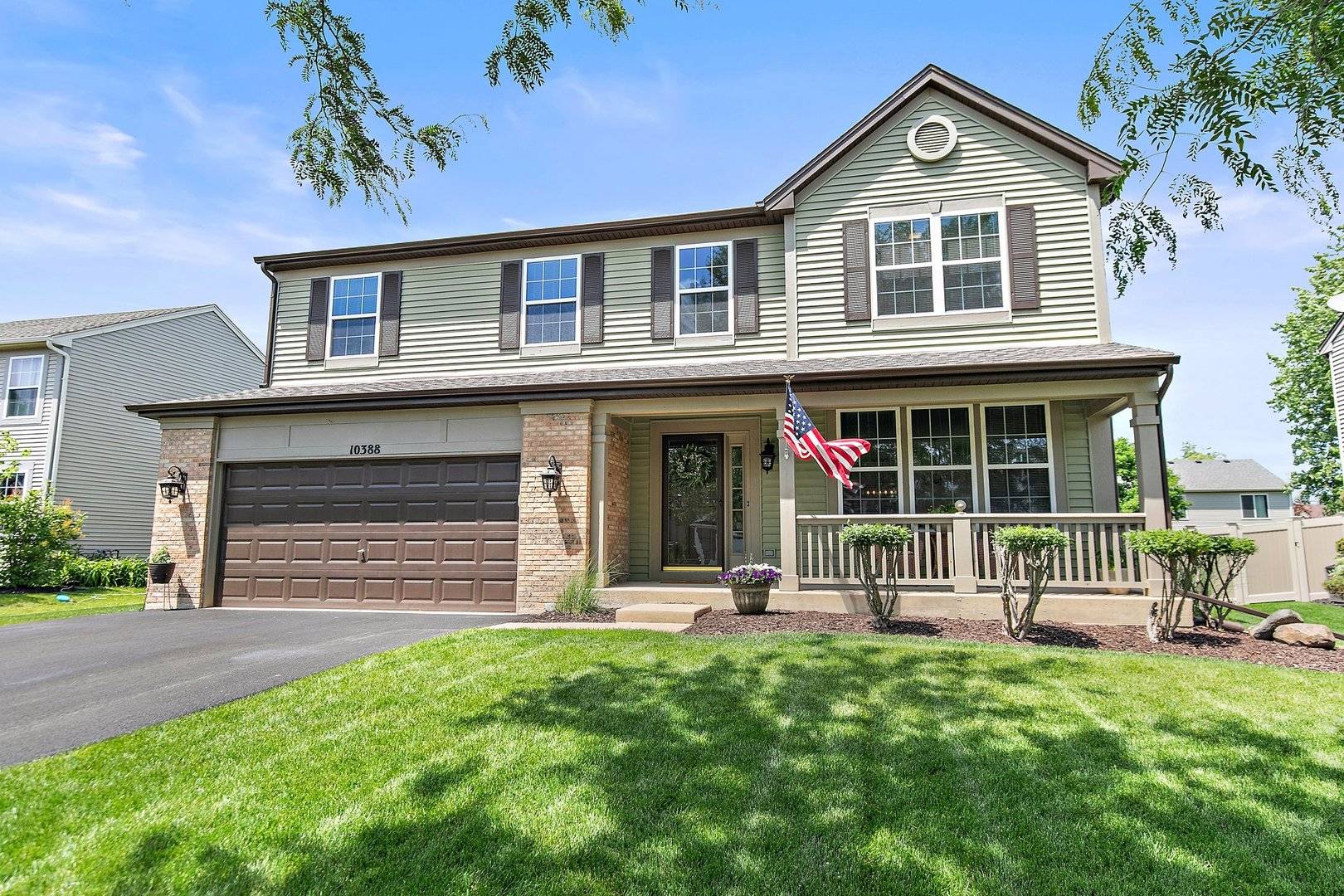 Huntley, IL 60142,10388 Oxford DR