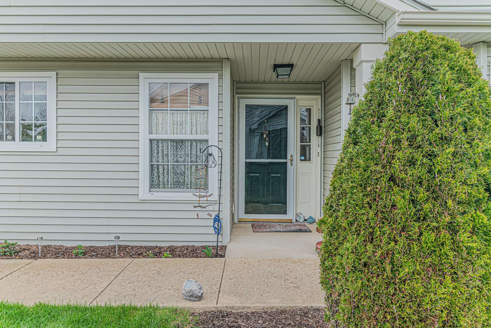 Sugar Grove, IL 60554,303 Capitol DR #A