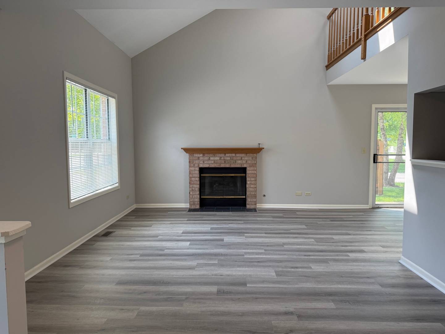 Gurnee, IL 60031,252 Kensington CT