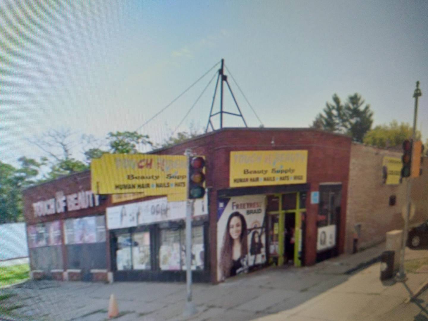 Harvey, IL 60426,2 E 154 th ST