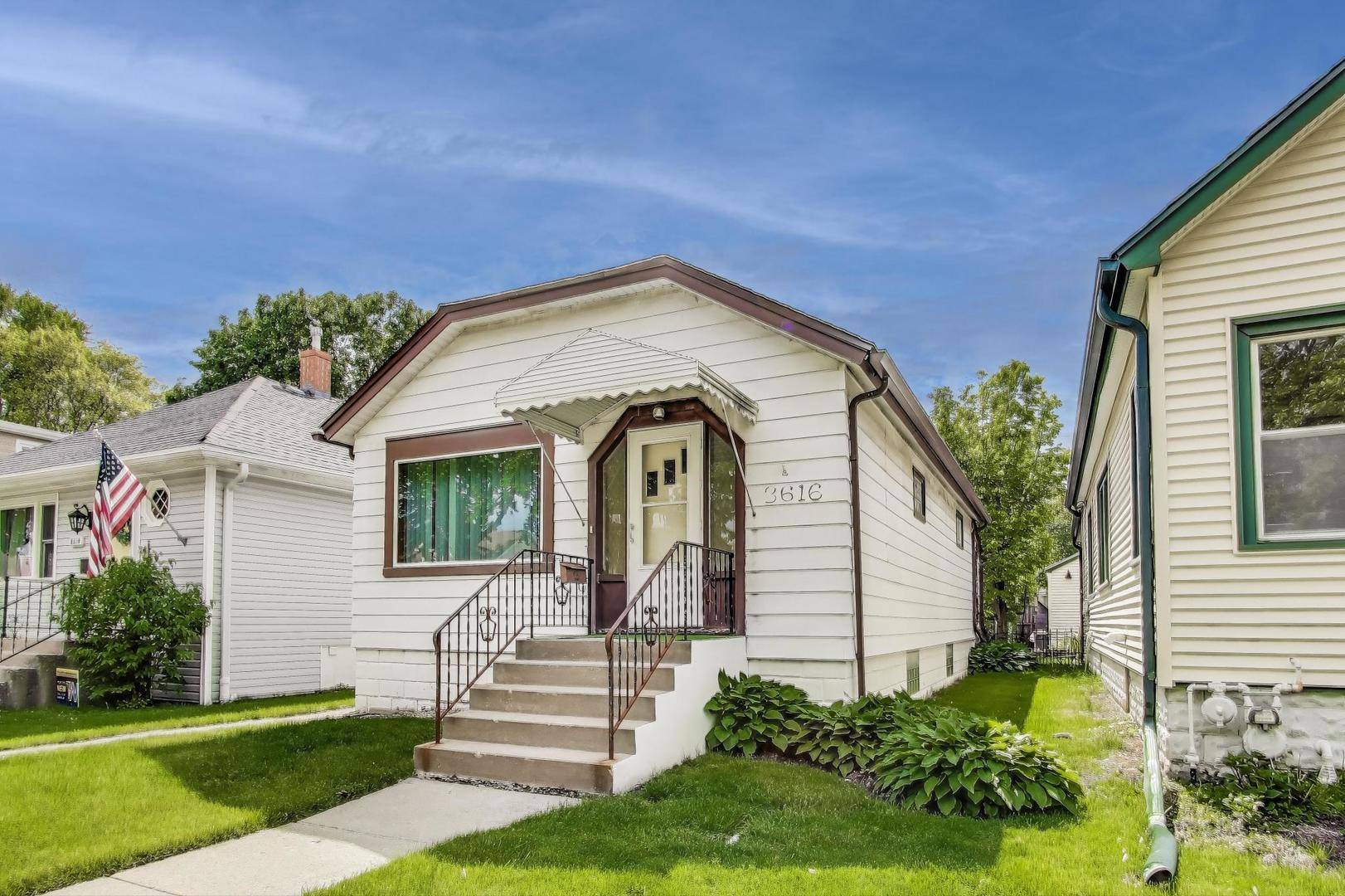 Morton Grove, IL 60053,8616 Georgiana AVE